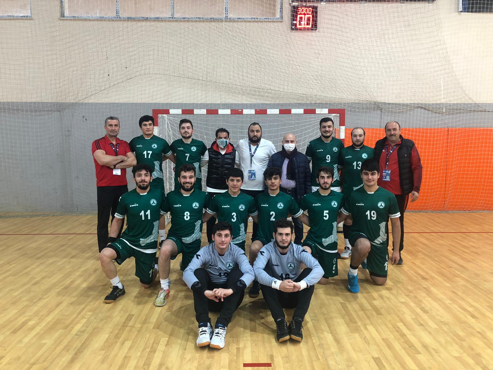 Erkekler Hentbol 1. Ligi’nde erteleme maçı 13.00 da oynanacak.