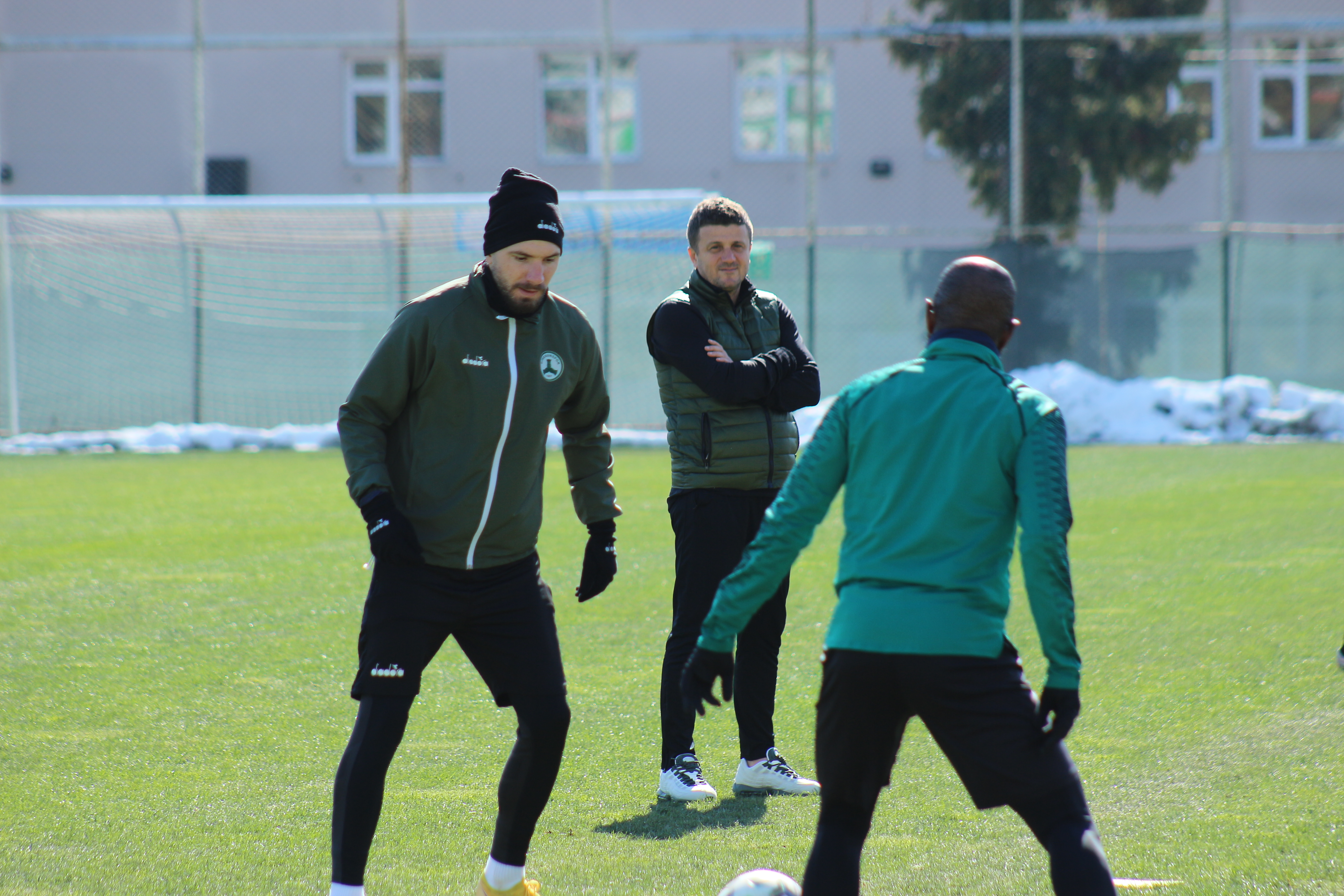 Teknik direktörümüz Hakan Keleş, Çarşamba günü oynayacağımız Adanaspor maçı öncesi önemli açıklamalarda bulundu.