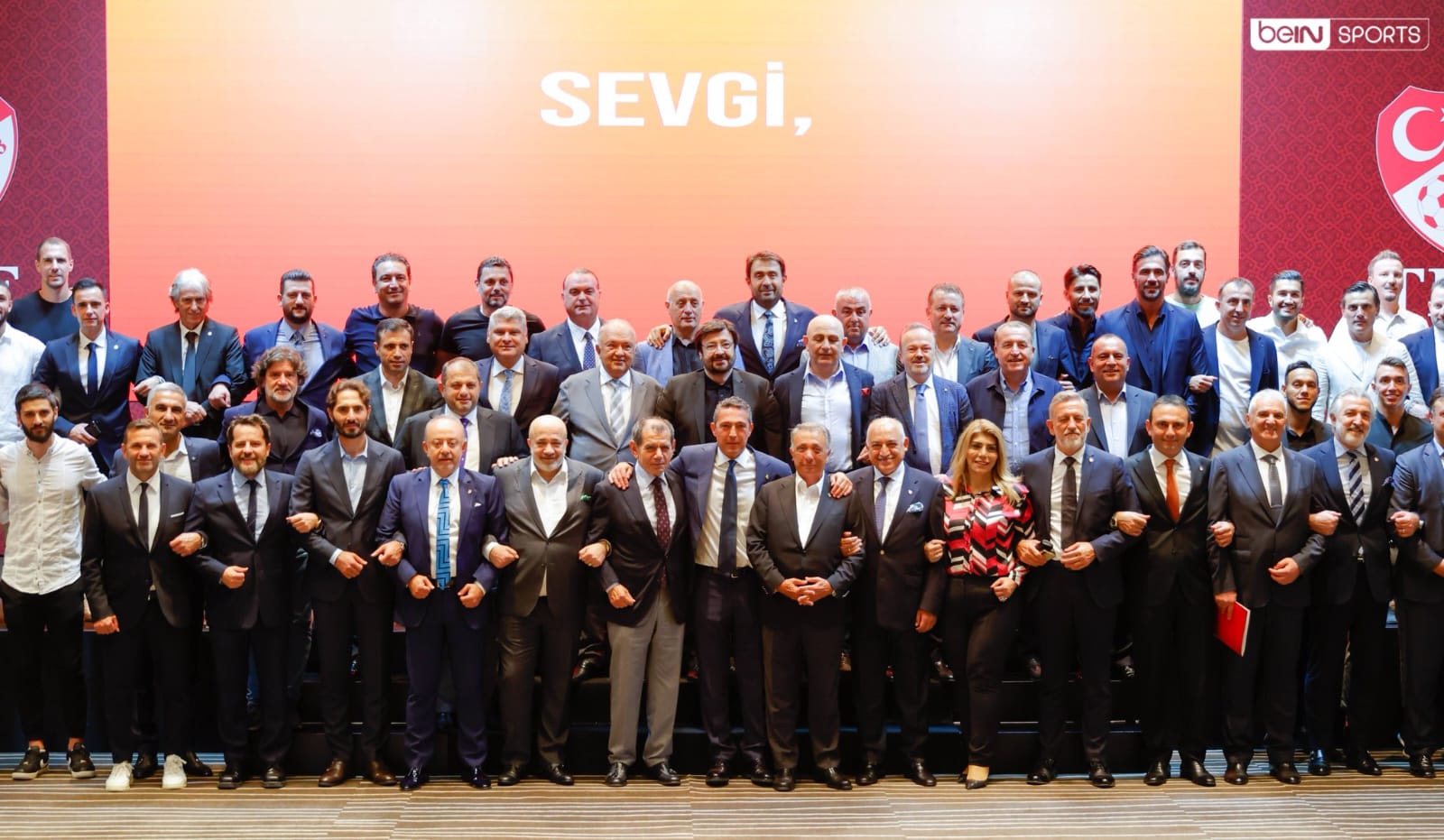 Başkanımız Hakan Karaahmet, TFF'ye yapılan silahlı saldırı nedeniyle federasyon yönetim kurulunu ziyaret ederek geçmiş olsun dileklerini ilettiler