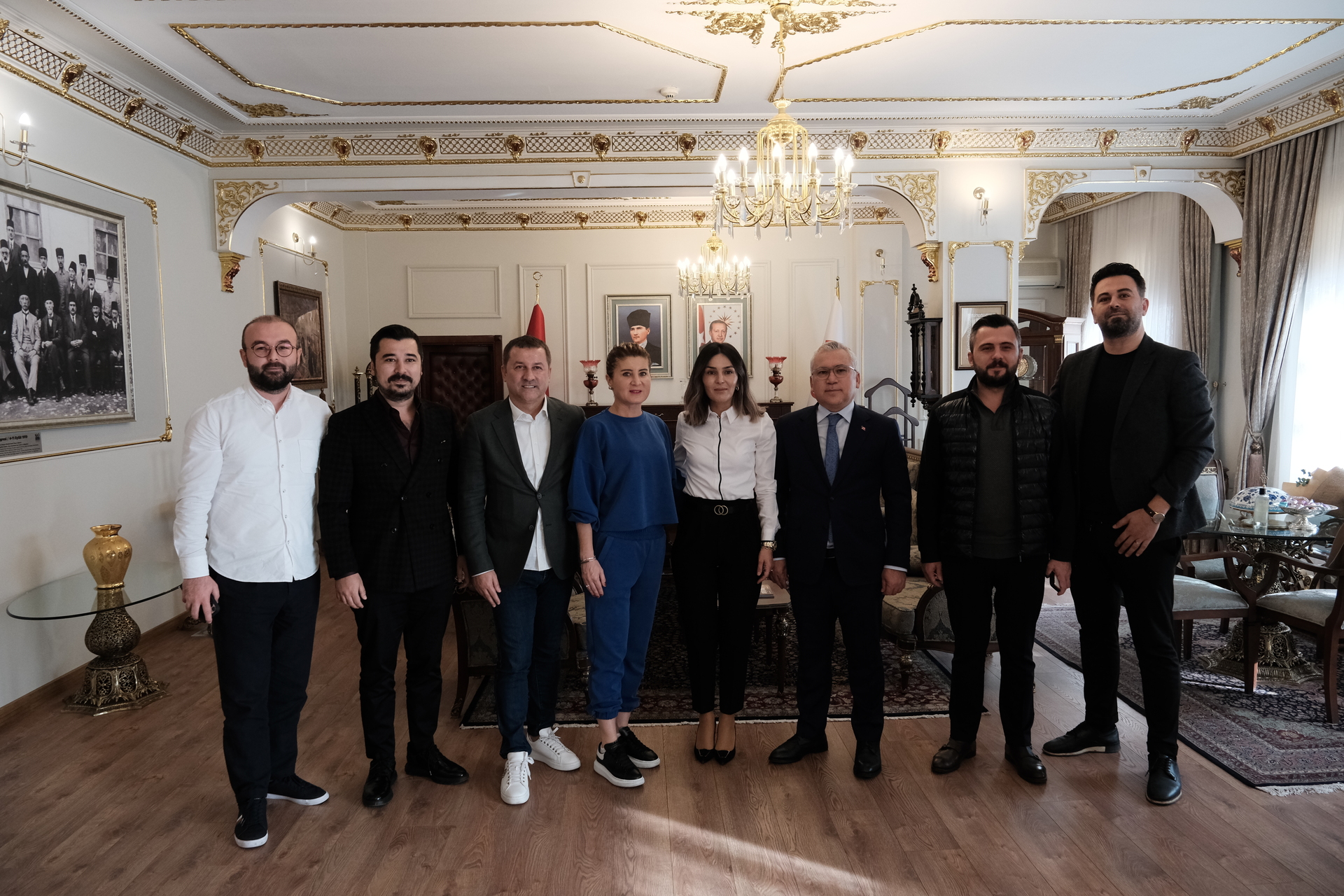 Başkanımız Hakan Karaahmet, Yönetim Kurulu Üyelerimiz ile birlikte Sivas Valisi Sayın Dr. Yılmaz Şimşek'i makamında ziyaret etti