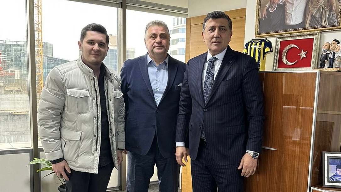 Başkanımız Nahid R. Yamak Halk Faktoring Genel Müdürü Selahattin Süleymanoğlu’nu ziyaret etti
