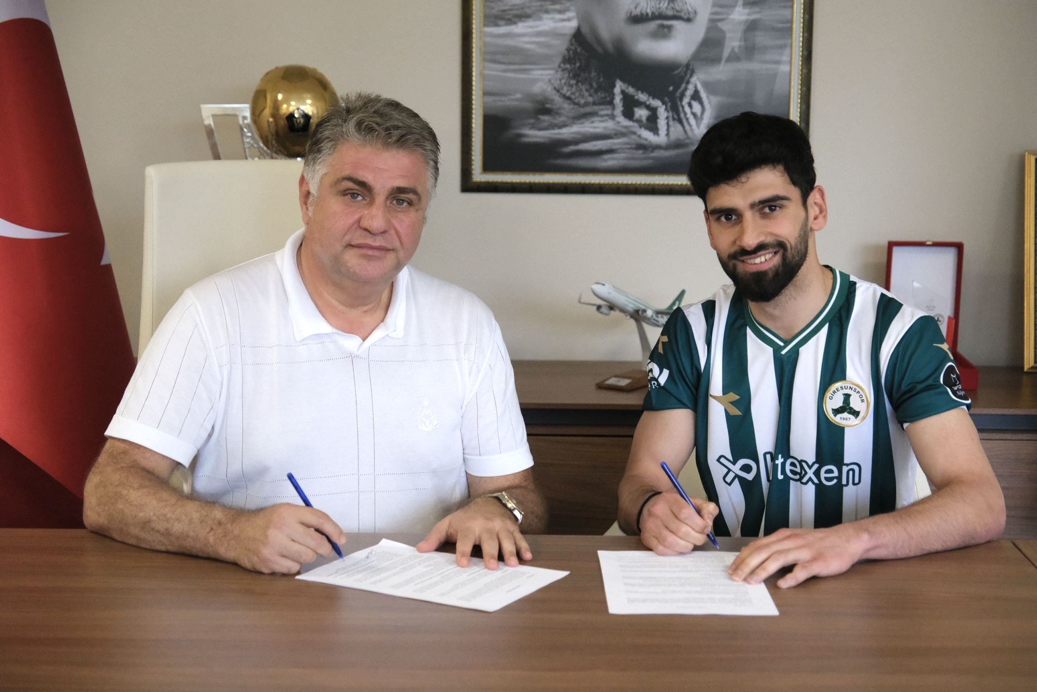 Kalecimiz Erkan Anapa’nın sözleşmesi yenilendi