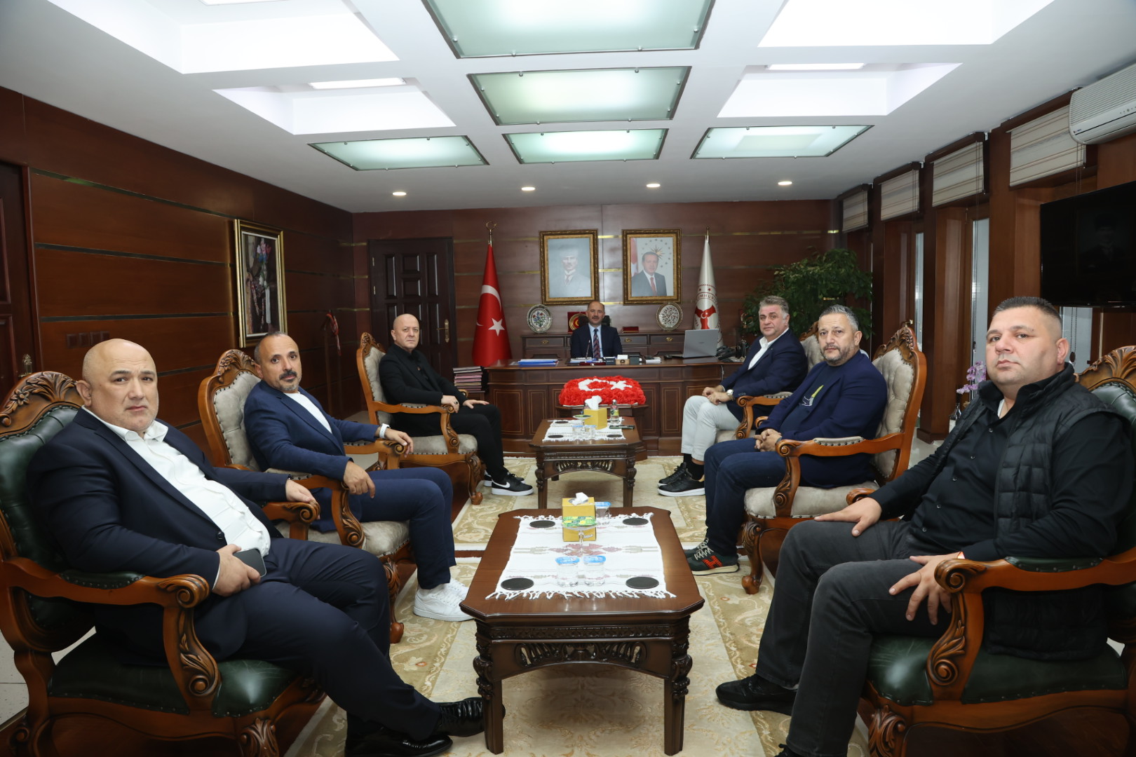 Başkanımız Nahid R. Yamak'tan Giresun Valisi Mehmet Fatih Serdengeçti'ye ziyaret