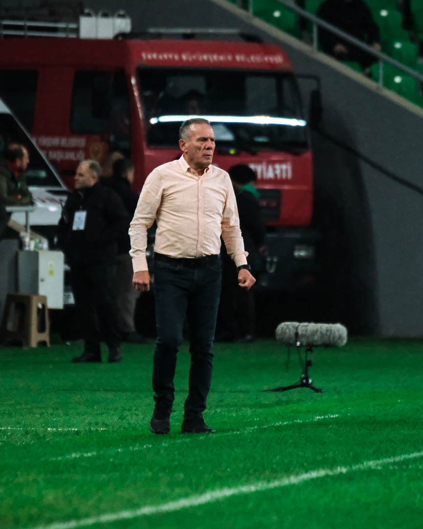 Teknik Direktörümüz Mehmet Birinci, Sakaryaspor maçı sonrası açıklamalarda bulundu