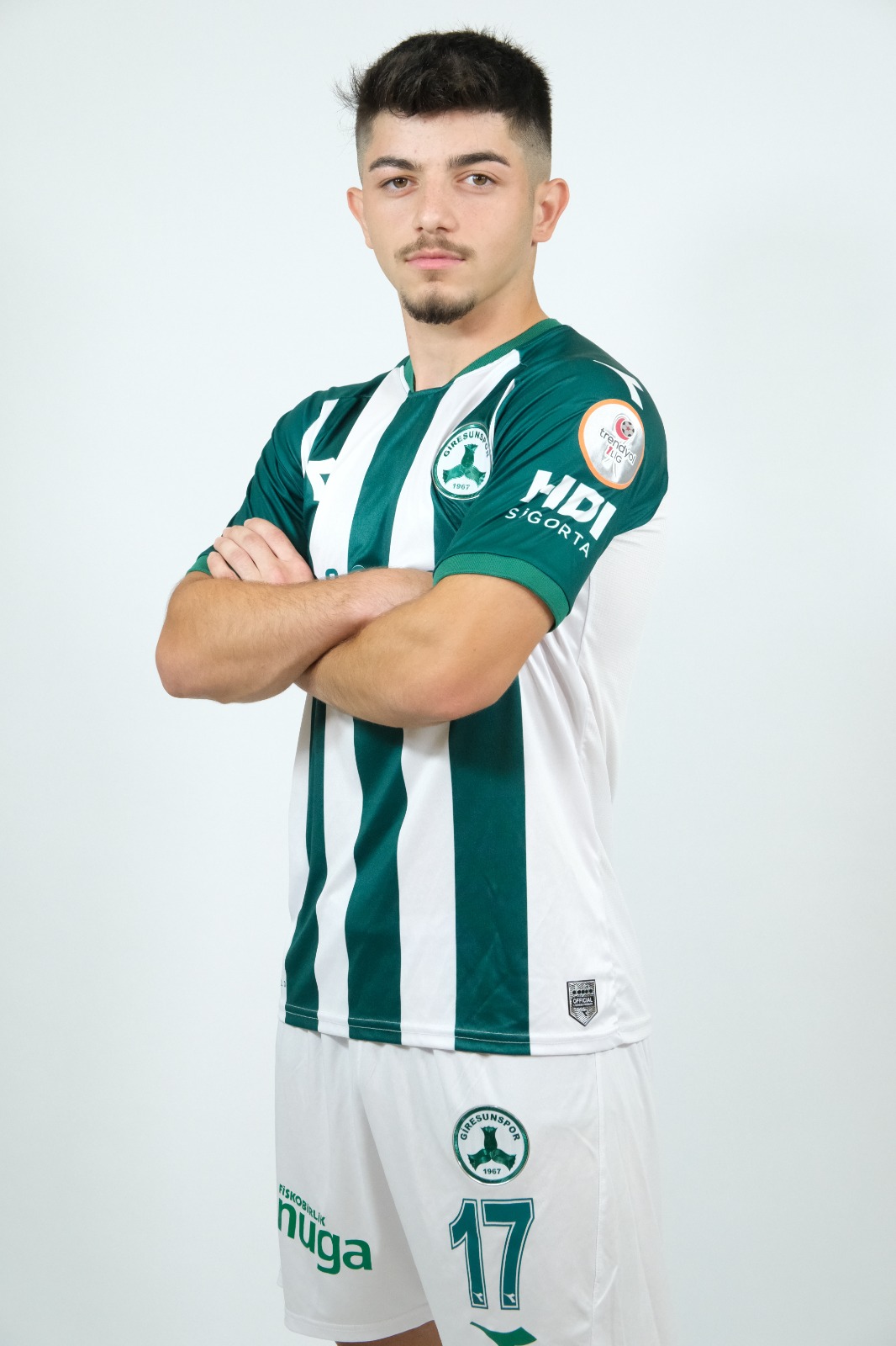 Şahin Dik'e milli davet