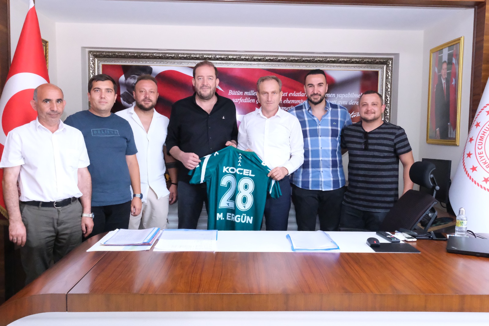Başkanımız Emin Eltuğral ve Yönetim Kurulumuzdan Gençlik Hizmetleri ve Spor İl Müdürü Muzaffer Ergün'e ziyaret