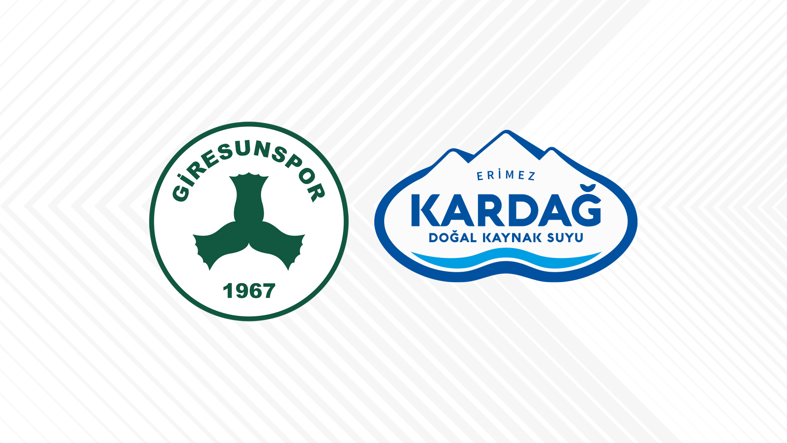 Forma sağ ve sol kol sponsorumuz Kardağ Su oldu