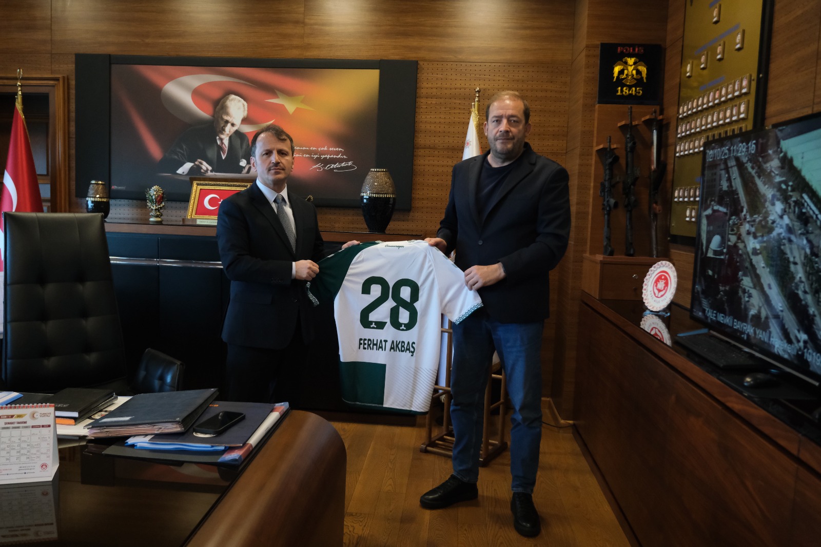 Başkanımız Emin Eltuğral ve Yönetim Kurulu üyelerimizden Giresun İl Emniyet Müdürü Ferhat Akbaş'a ziyaret