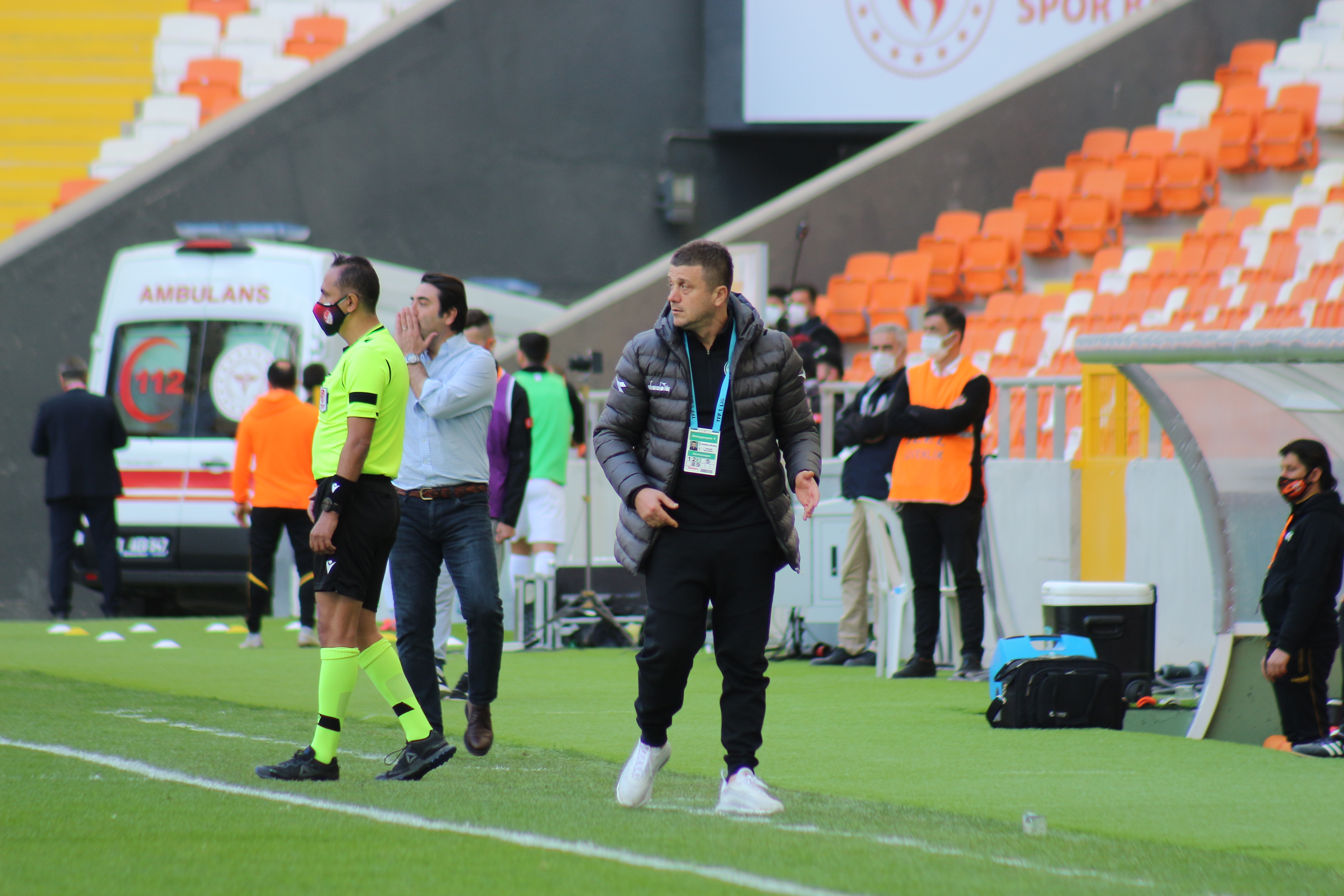 Teknik direktörümüz Hakan Keleş, Adanaspor deplasmanı sonrası gündeme dair önemli açıklamalarda bulundu.