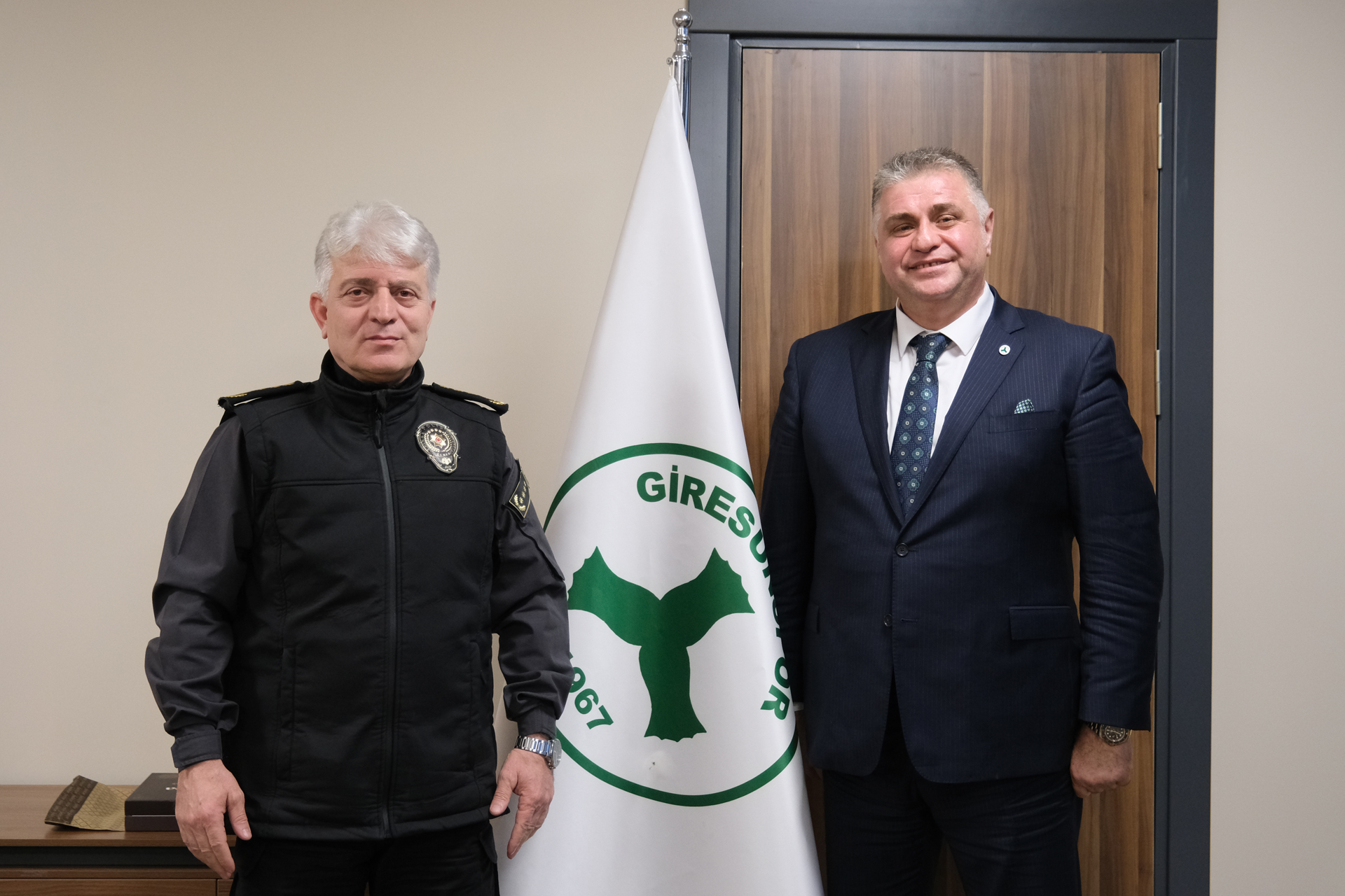 Giresun İl Emniyet Müdürü Recep Güzelyazıcı'dan başkanımıza ziyaret