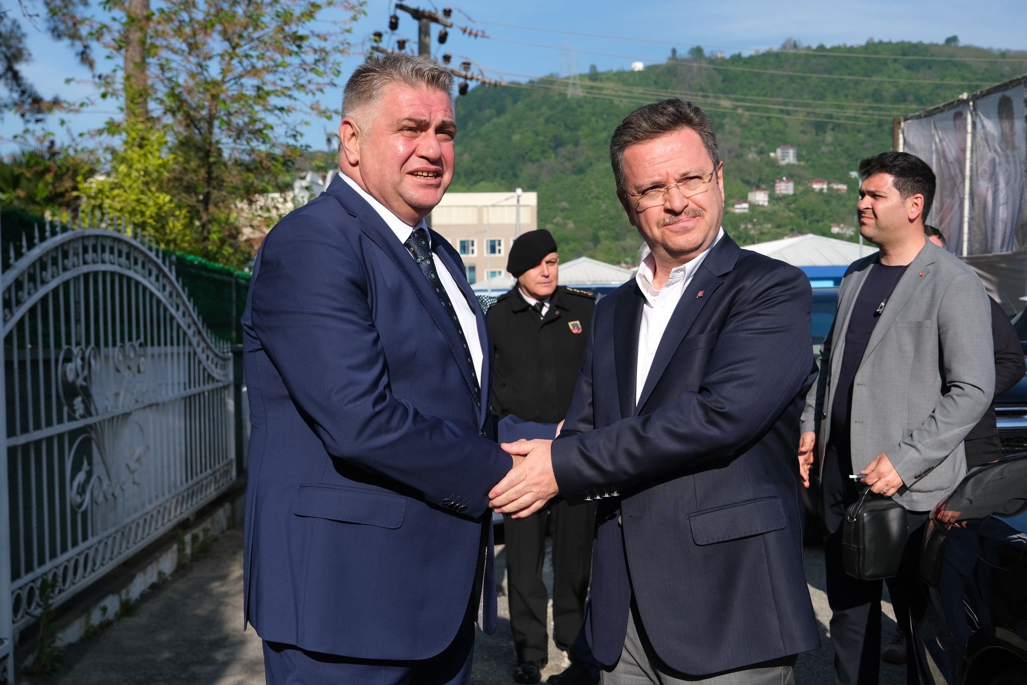 Giresun Valisi Enver Ünlü'den kulübümüze ziyaret