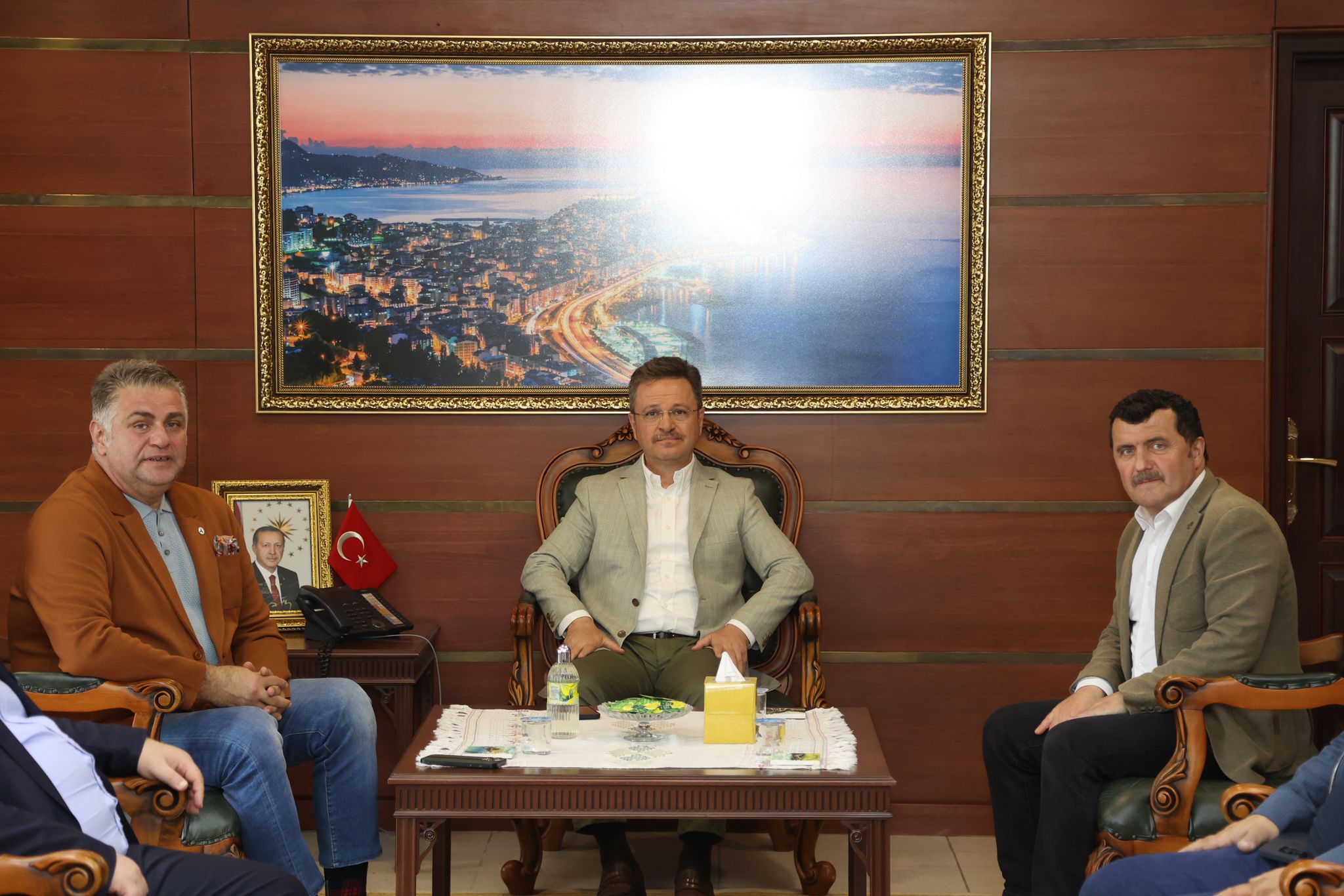 Başkanımız Nahid R. Yamak ve Yönetim Kurulu Üyelerimizden Giresun Valisi Enver Ünlü'ye ziyaret