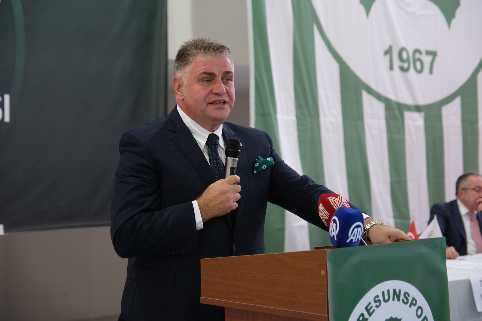 Başkanımız Nahid R. Yamak güven tazeledi