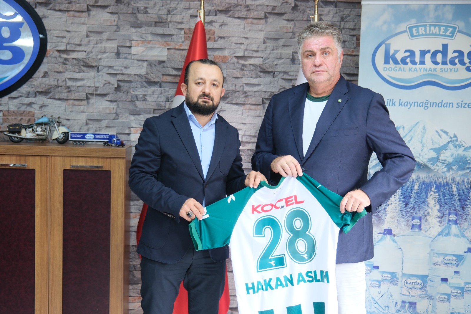Başkanımız Nahid R. Yamak'tan Kardağ Su'ya ziyaret