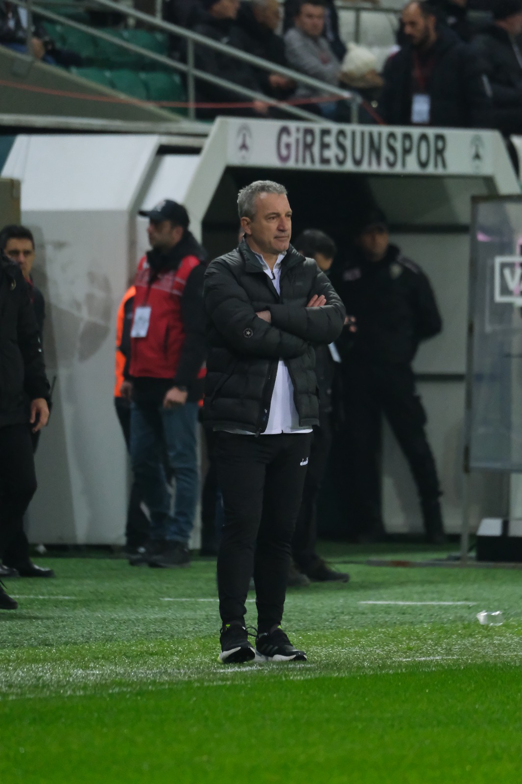 Teknik Direktörümüz Serhat Güller, Eyüpspor maçı sonrası açıklamalarda bulundu