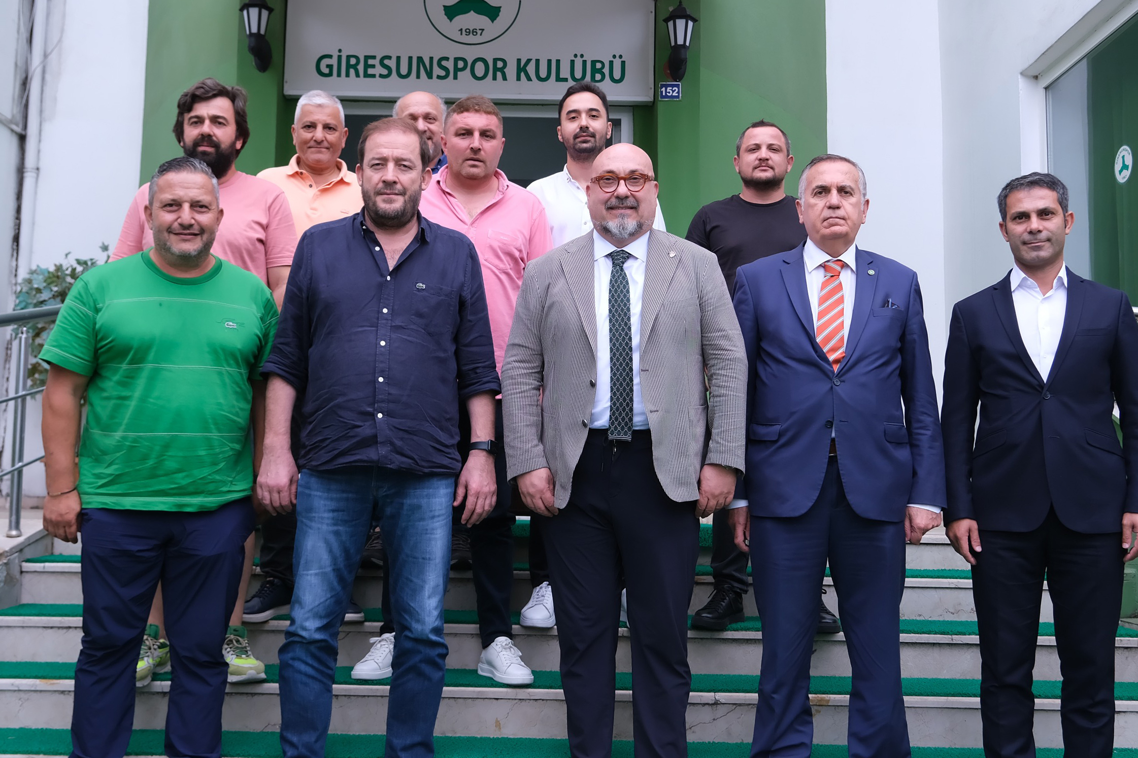 TFF Yönetim Kurulu Üyesi Mustafa Temel Bozbağ'dan kulübümüze ziyaret