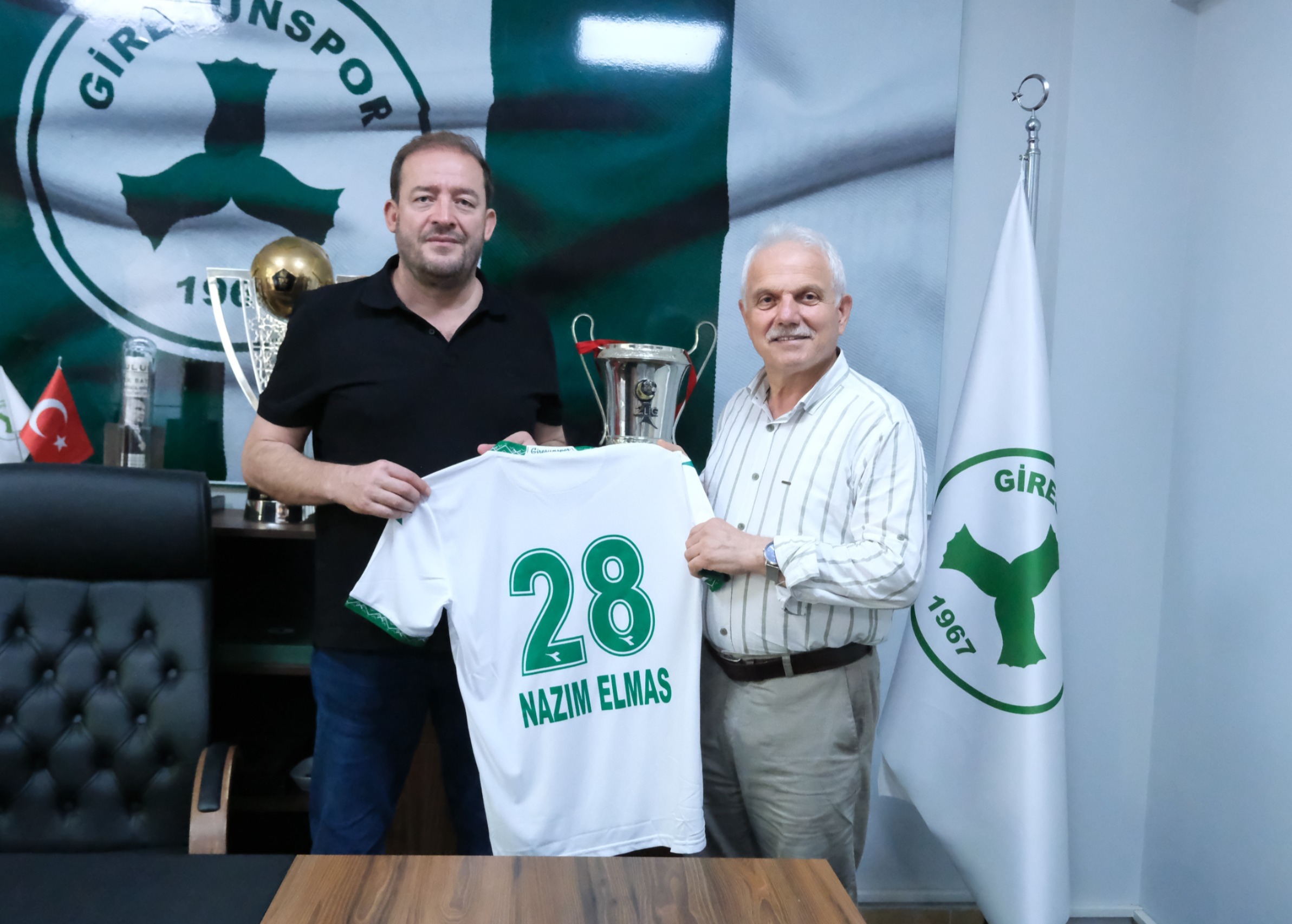 Giresun Milletvekilimiz Sayın Nazım Elmas'tan kulübümüze ziyaret