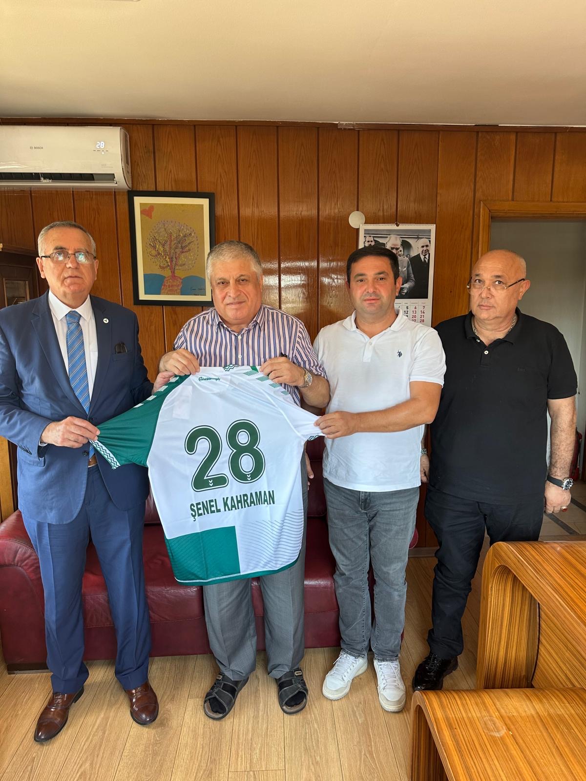 Yönetim Kurulu üyelerimizden hemşehrimiz Sayın Şenel Kahraman'a ziyaret