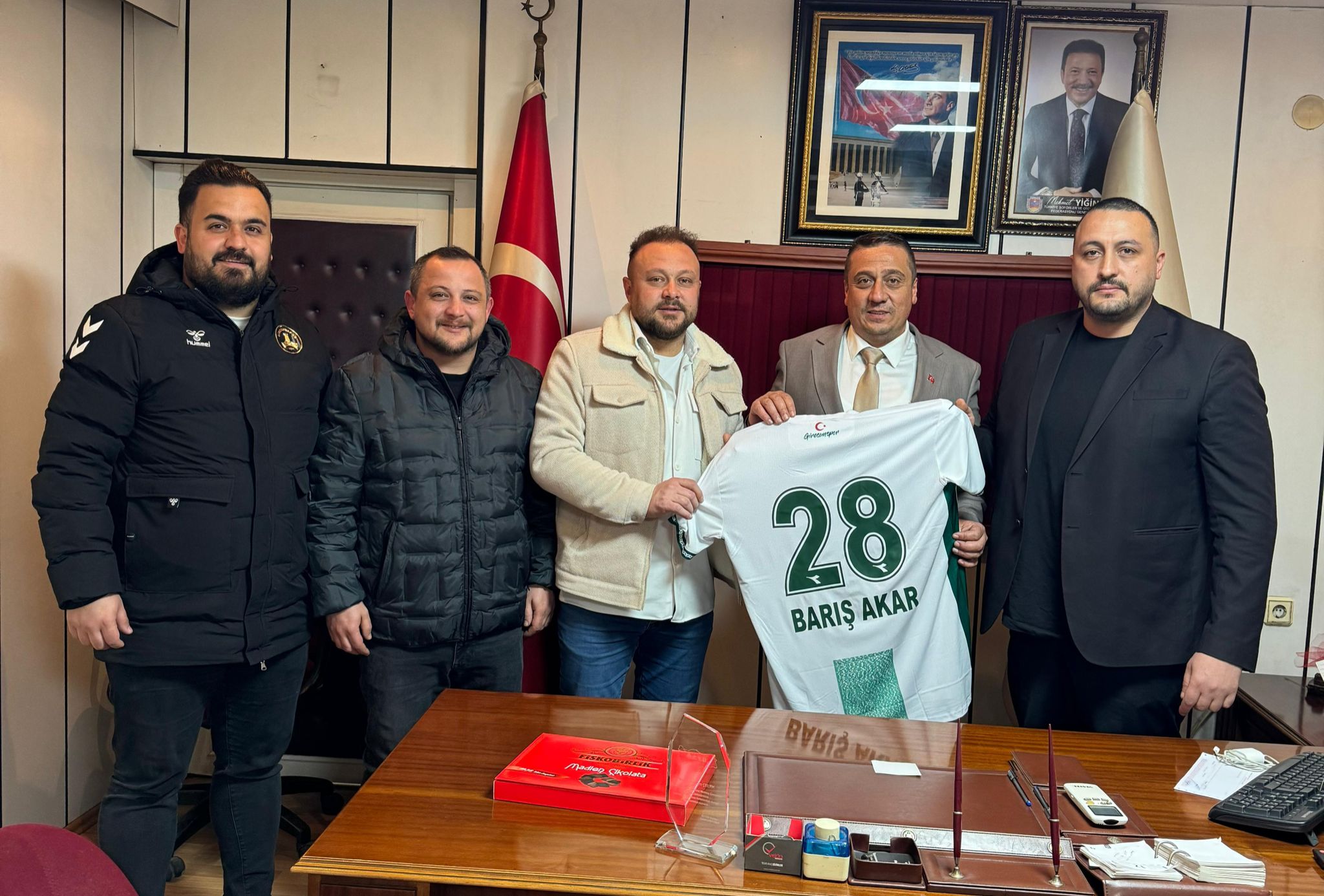 Yönetim Kurulu üyelerimizden Giresun Şoförler ve Otomobilciler Odası Başkanı Barış Akar'a ziyaret